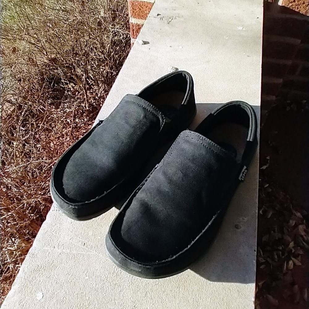 Almost brand new (worn twice) pair of Lems Drifters.